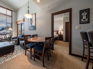 Interior - Stones Throw #17 2 Bedroom Condo (Sun Peaks)