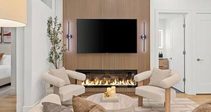 New Luxe Penthouse w/ Rooftop + 1 Free Parking!