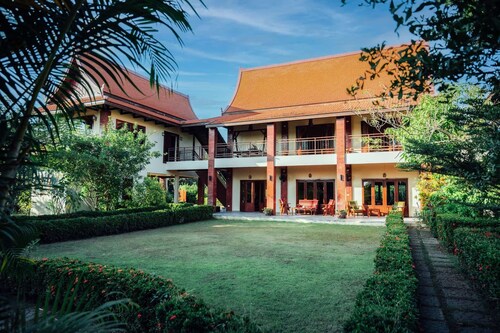 Villa Naga: 2 Bed Luxury Thai Style Villa