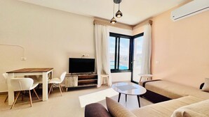 Σαλέ, 3 Υπνοδωμάτια, Καπνιστών, Μπαλκόνι | Καθιστικό