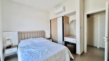 Chalet, 3 Bedrooms, Smoking, Balcony | 4 bedrooms