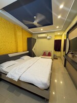 Standard Room | Free WiFi