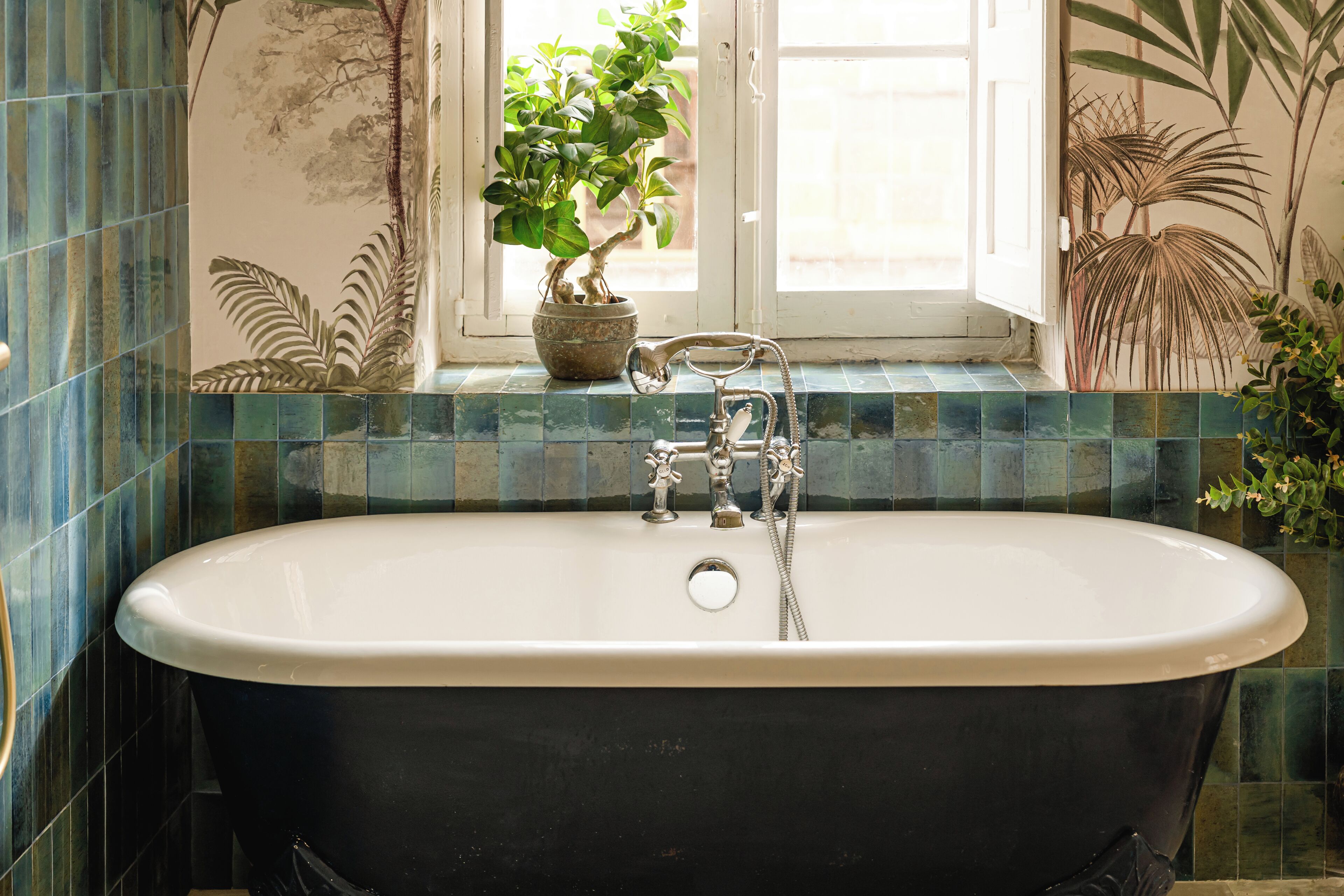 Deluxe Double Room | Bathroom