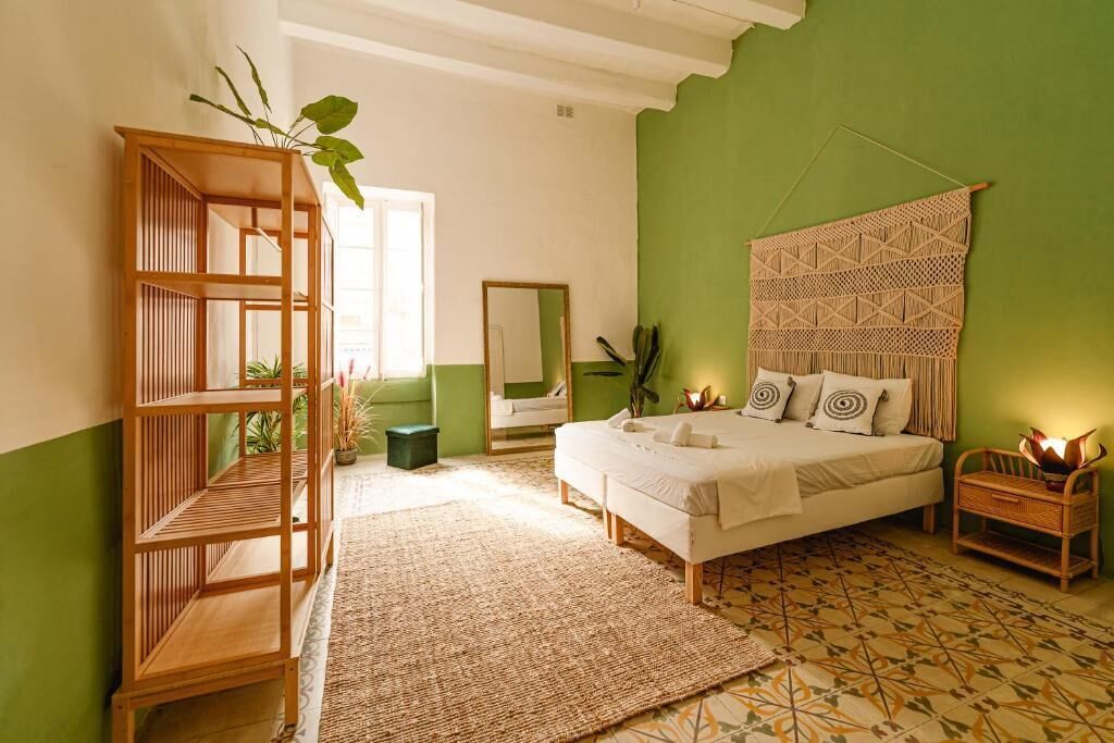 Comfort Double Room | Blackout drapes, iron/ironing board, free WiFi