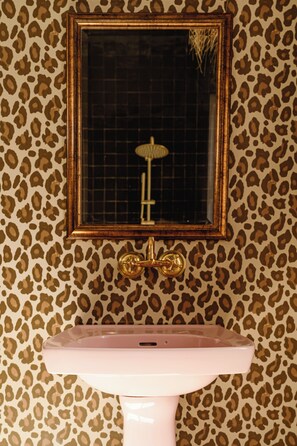 Deluxe Double Room, Balcony - Senglea Jungle Palazzo (L-ISLA)