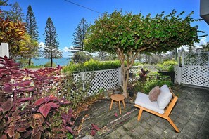 Terrace/patio - Salt & Sand – Ocean Views & Prime Location (Sunshine Coast)