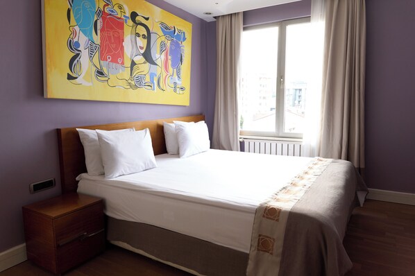 Apartment, City View | In-room safe, soundproofing, iron/ironing board, free WiFi - Taba Luxury Suites and Hotel (İstanbul)