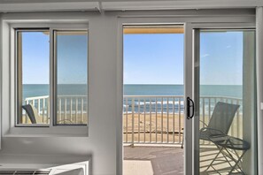 Interior - Penthouse Oceanfront Oasis / Modern/ Pool & Gym 1103 (Virginia Beach)