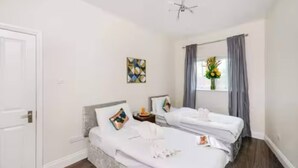 Leilighet, 2 soverom, terrasse | 2 soverom