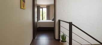 Comfortable 3BR Retreat_Steps from IESS & Hospital del Río – Cuenca