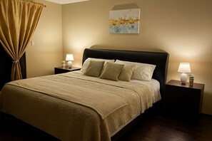 3 bedrooms, WiFi, bed sheets - Comfortable 3BR Retreat_Steps from IESS & Hospital del Río – Cuenca (Cuenca)