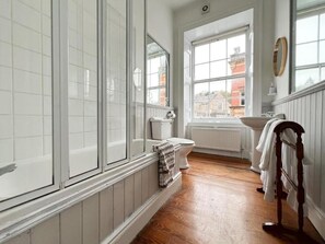 Firemannsrom – familie | Bad