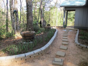 Property grounds - The Americana - A Modern & Rustic Cabin with a Woodsy View (Andrews)