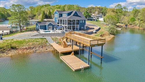 Sunset Pointe Estate