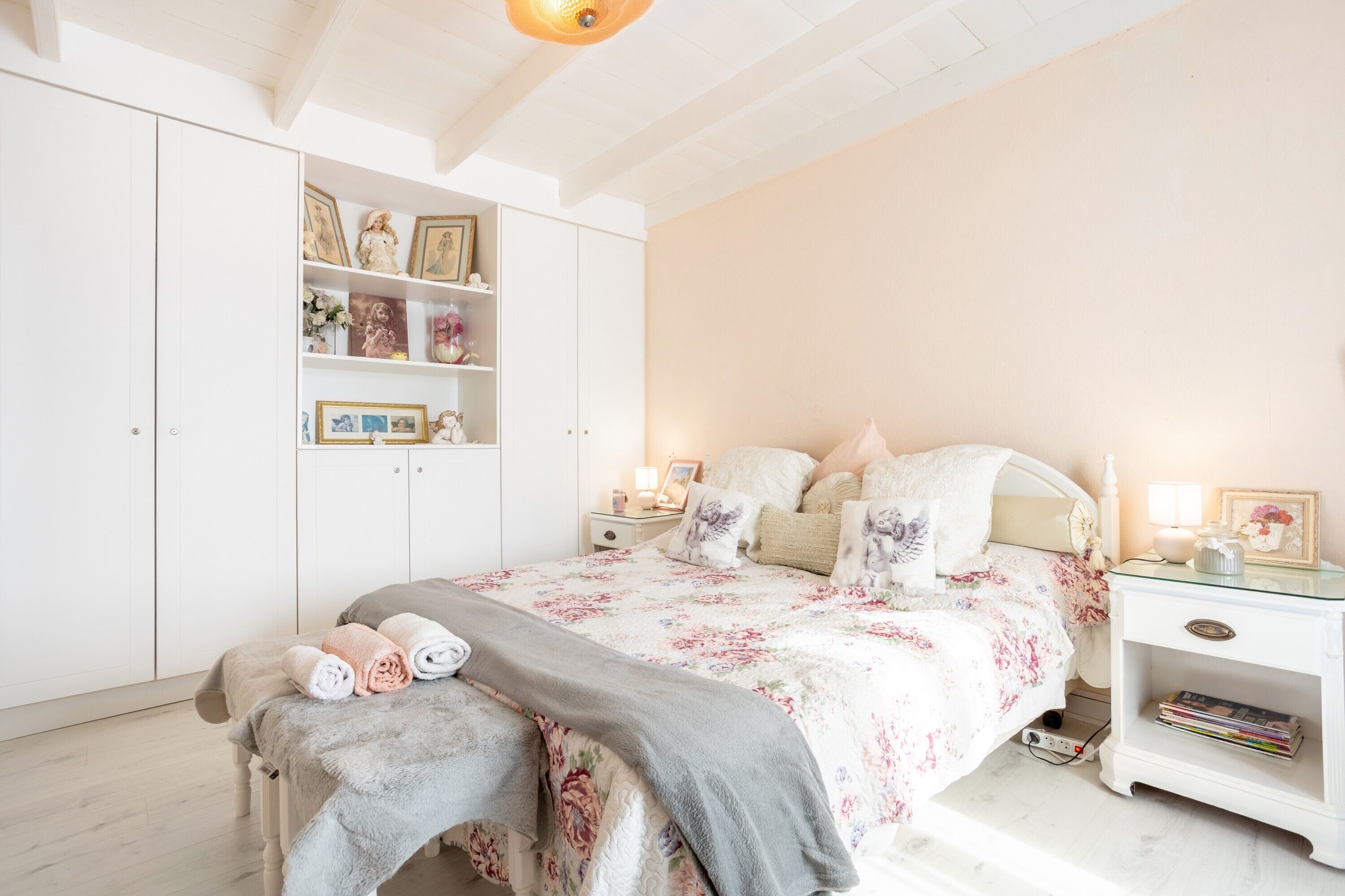 Bügeleisen/Bügelbrett, WLAN, Bettwäsche