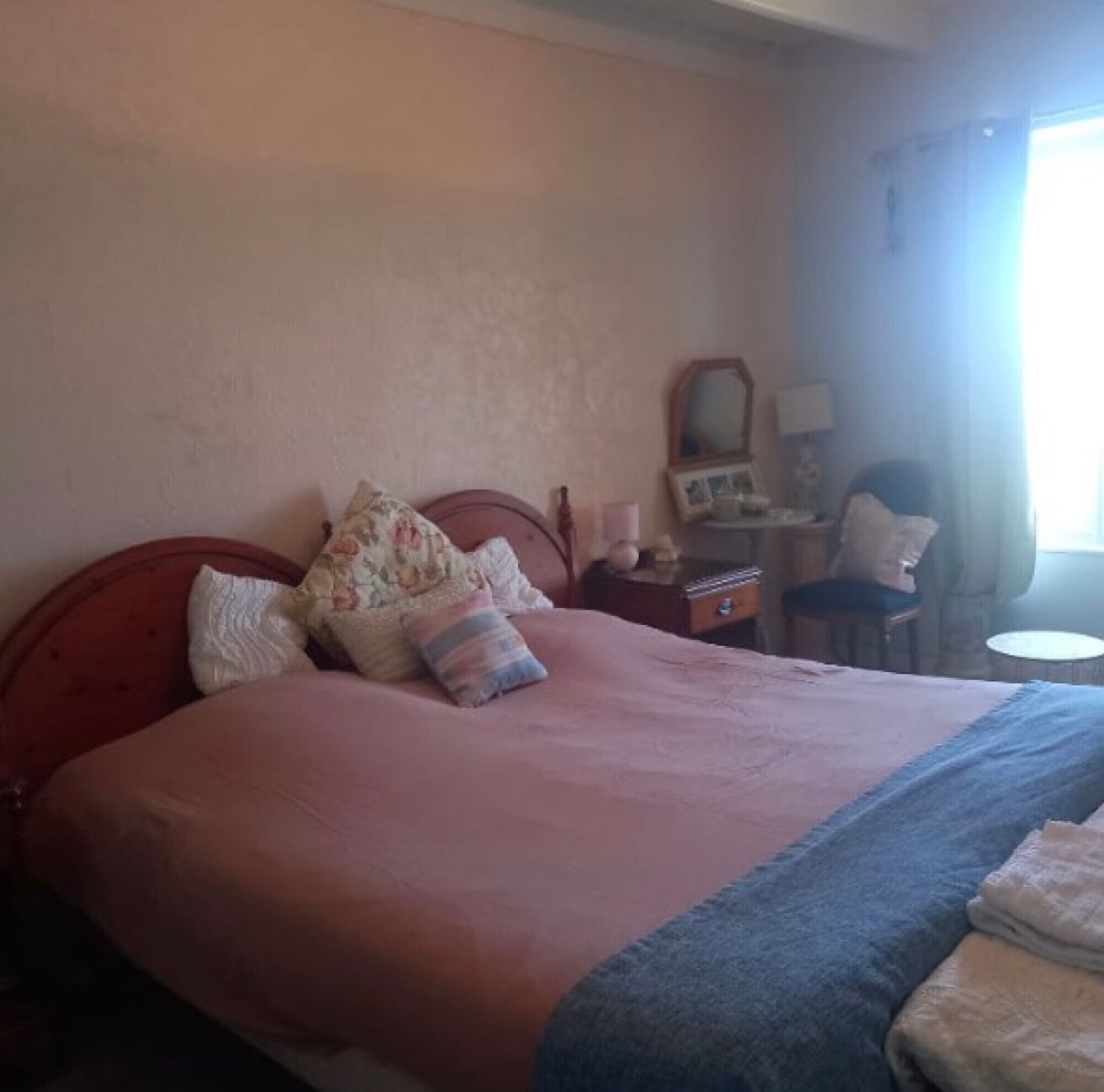 Fer et planche à repasser, Wi-Fi, draps fournis