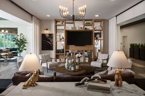 Lounge - Landing Apartments Near Downtown Raleigh & WakeMed (Raleigh)