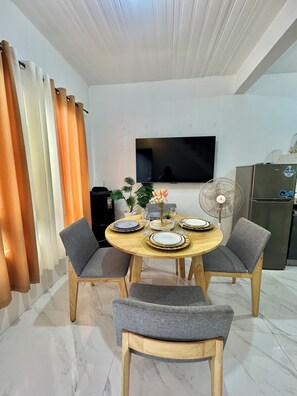 Dining - House for Rent (Dasmariñas)