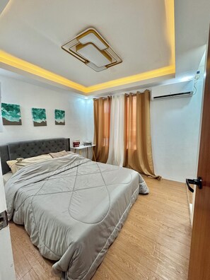 WiFi, bed sheets - House for Rent (Dasmariñas)