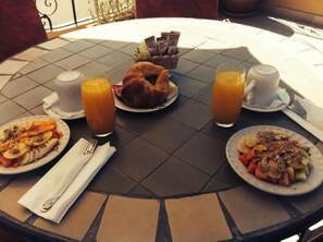 Gratis kontinental morgenmad hver dag