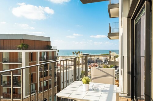 Marvelous 2BR NOGA