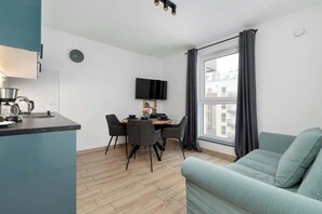 Fernseher