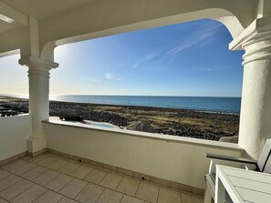 Property grounds - Palacio Del Mar 207 - Rocky Point Oceanfront Vacation Rental (Puerto Peñasco)