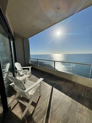Property grounds - Palacio Del Mar 605- Rocky Point Oceanfront Vacation Rental (Puerto Peñasco)