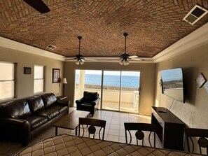 TV - Palacio Del Mar 206 - Rocky Point Oceanfront Vacation Rental (Puerto Peñasco)