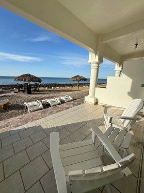 Terrace/patio - Palacio Del Mar 106 - Rocky Point Oceanfront Vacation Rental (Puerto Peñasco)