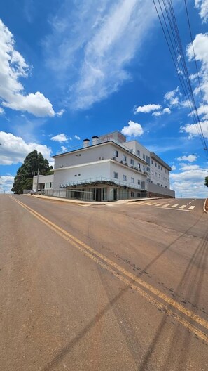 Front of property - Essência Hotéis Campo Erê (Campo Erê)