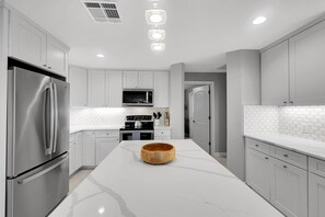 Exterior - 115 SW 57th Ter (Cape Coral)