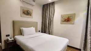 Room - Royal Garden  (Beirut)
