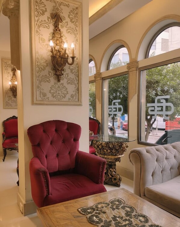 Lobby - Royal Garden  (Beirut)