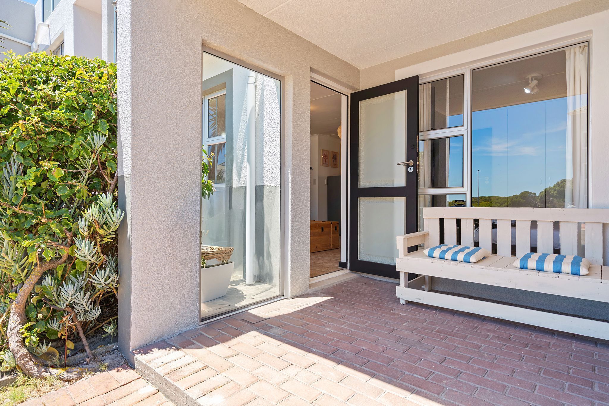 Departamento (1 Bedroom) | Vista frontal de la propiedad