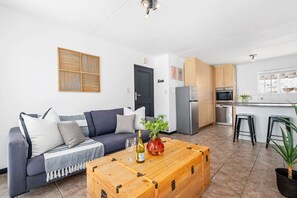 Apartment (1 Bedroom) | Interior - Big Bay Beach Club 182 (Cape Town)