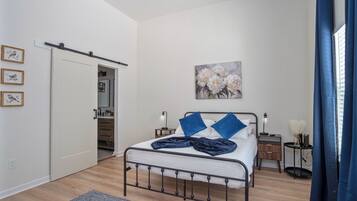 3 Schlafzimmer, Bügeleisen/Bügelbrett, WLAN, Bettwäsche