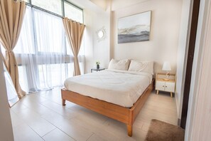 1 Schlafzimmer, Schreibtisch, WLAN, Bettwäsche