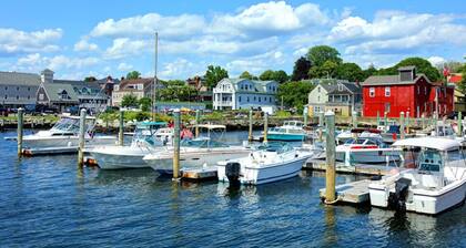 Harbor Hideaway • Walk to the famous Hope Street!