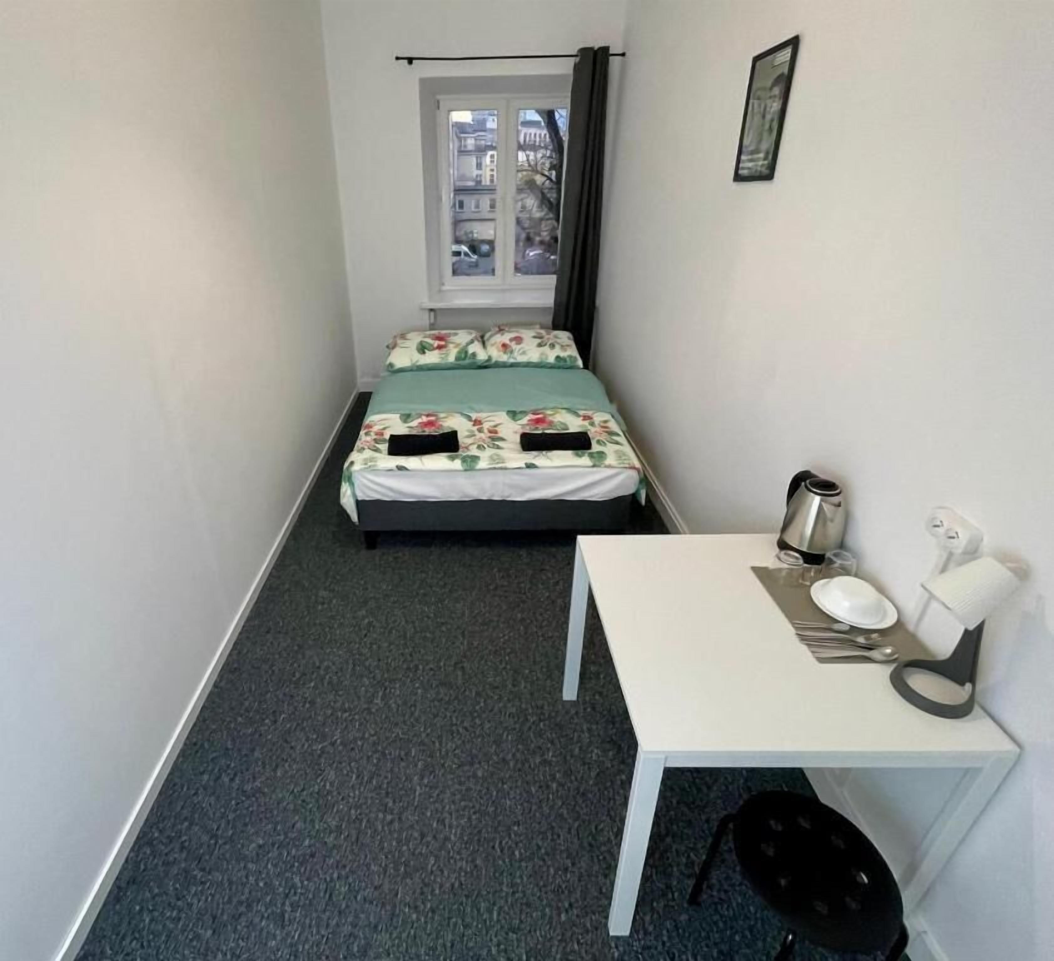 Chambre Double Classique, 1 lit double | Bureau, espace de travail pour ordinateur portable