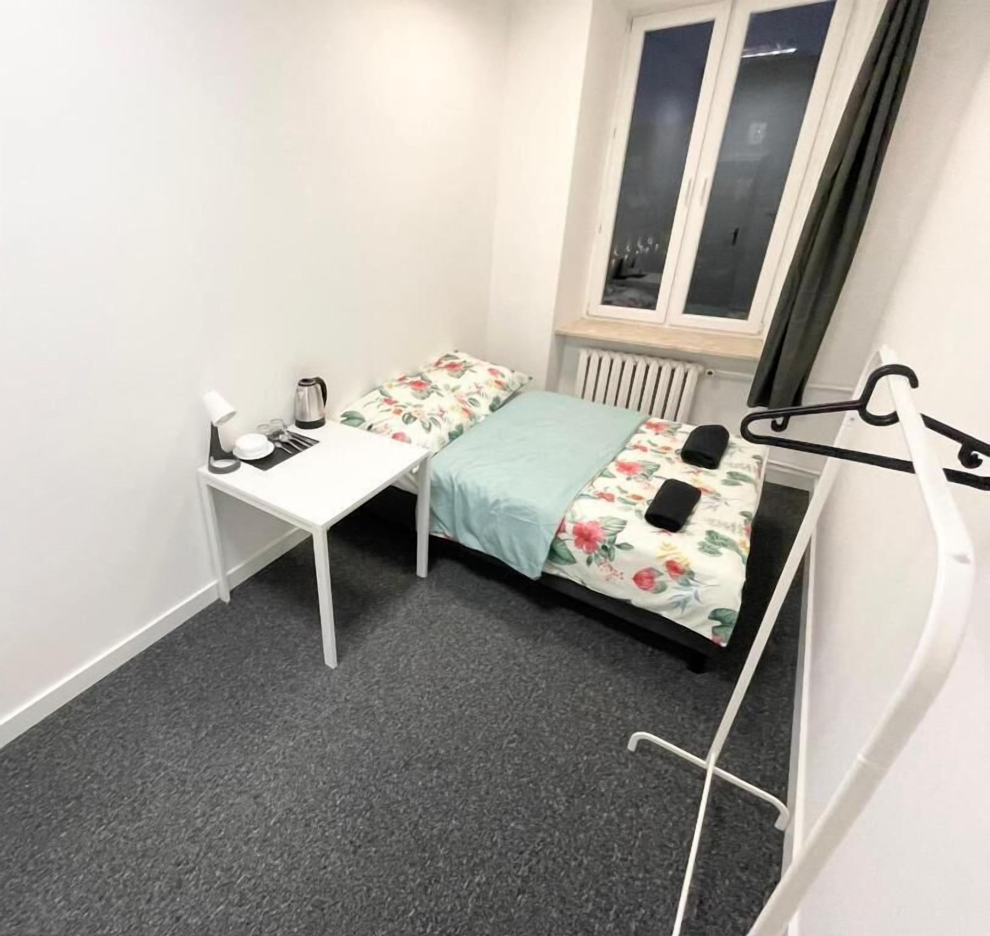 Chambre Double Classique, 1 lit double | Bureau, espace de travail pour ordinateur portable