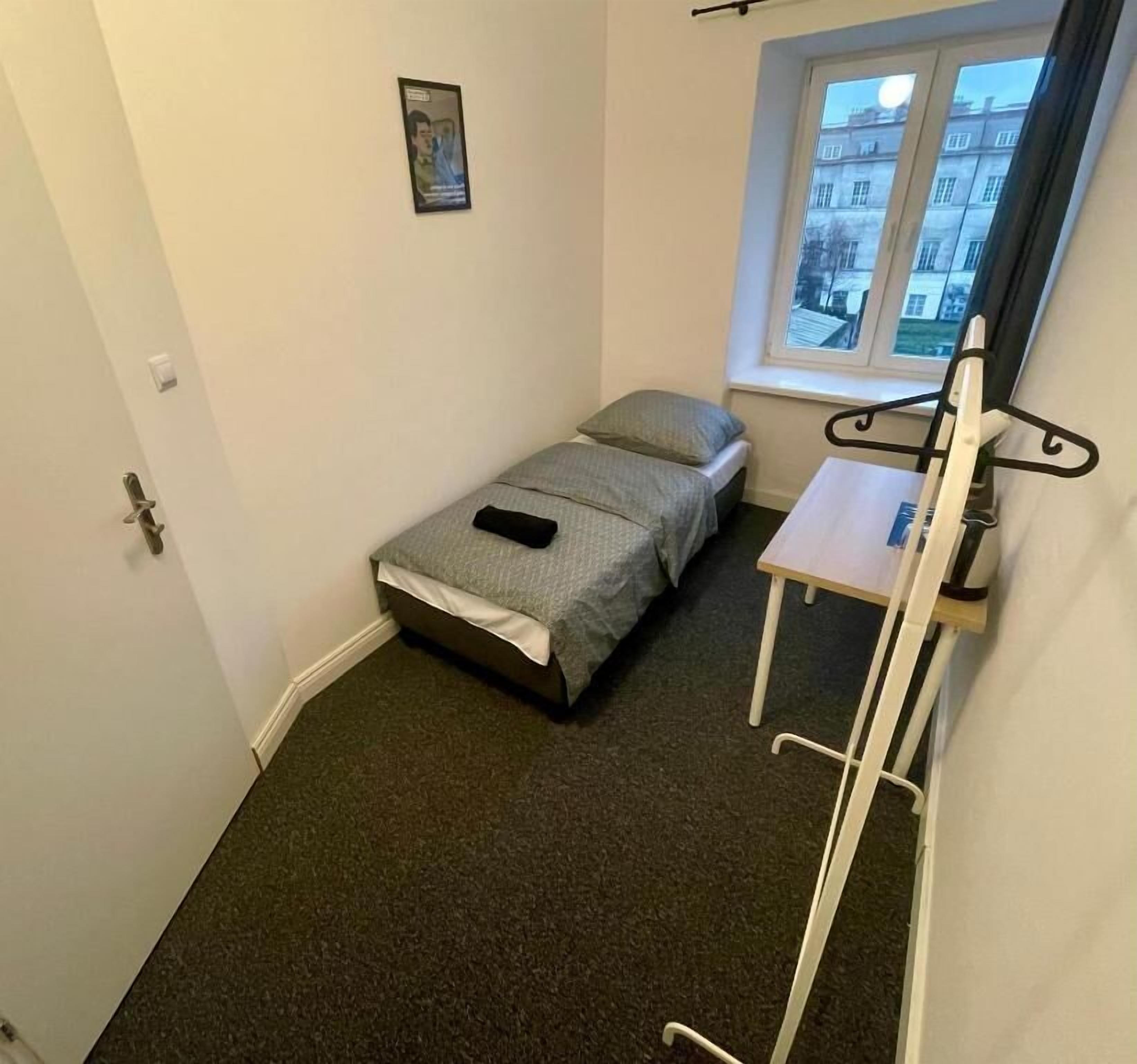 Chambre Classique, 1 lit une place | Bureau, espace de travail pour ordinateur portable