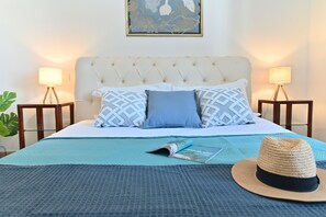 Apartment, City View | Blackout drapes, iron/ironing board, free WiFi - IzzHome Gallery (Pula)