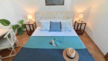 Apartamento, vista para a cidade | Cortinas blackout, ferros/tábuas de passar roupa, Wi-Fi de cortesia