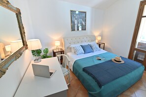 公寓, 城市景观 | 遮光窗帘、熨斗/熨衣板、免费 WiFi