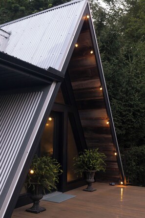 تفاصيل الفندق من الخارج