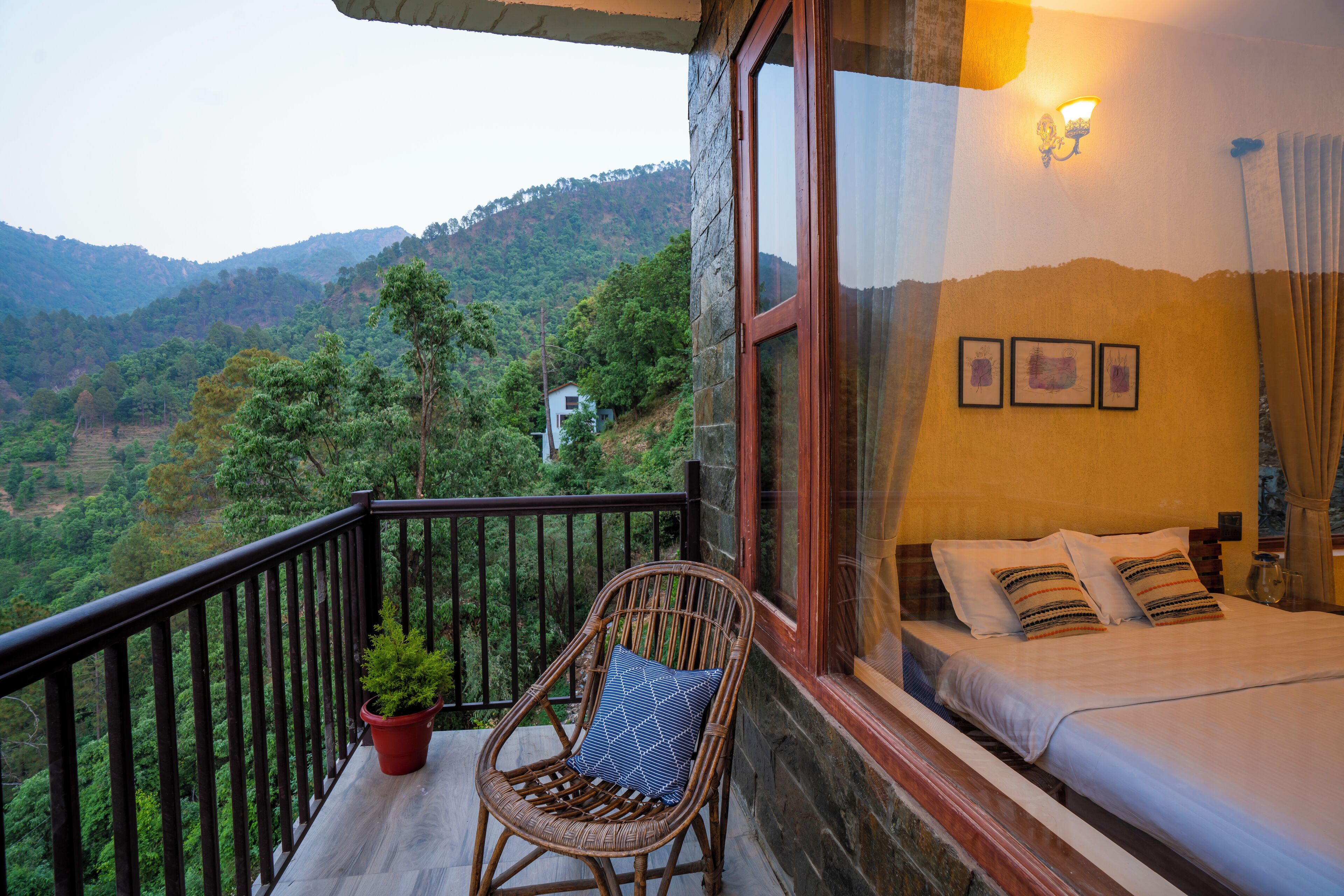 Suite estudio Deluxe, vistas a la montaña | Balcón