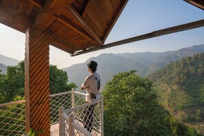 Hiking - Indulge Ramgarh Nainital by PACK (Kosiyakutoli)
