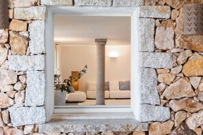 Interior - VILLA MELOGRANO - A blend of discreet elegance and total comfort, only 500 meters from Sardinia’s most stunning waters (Castiadas)