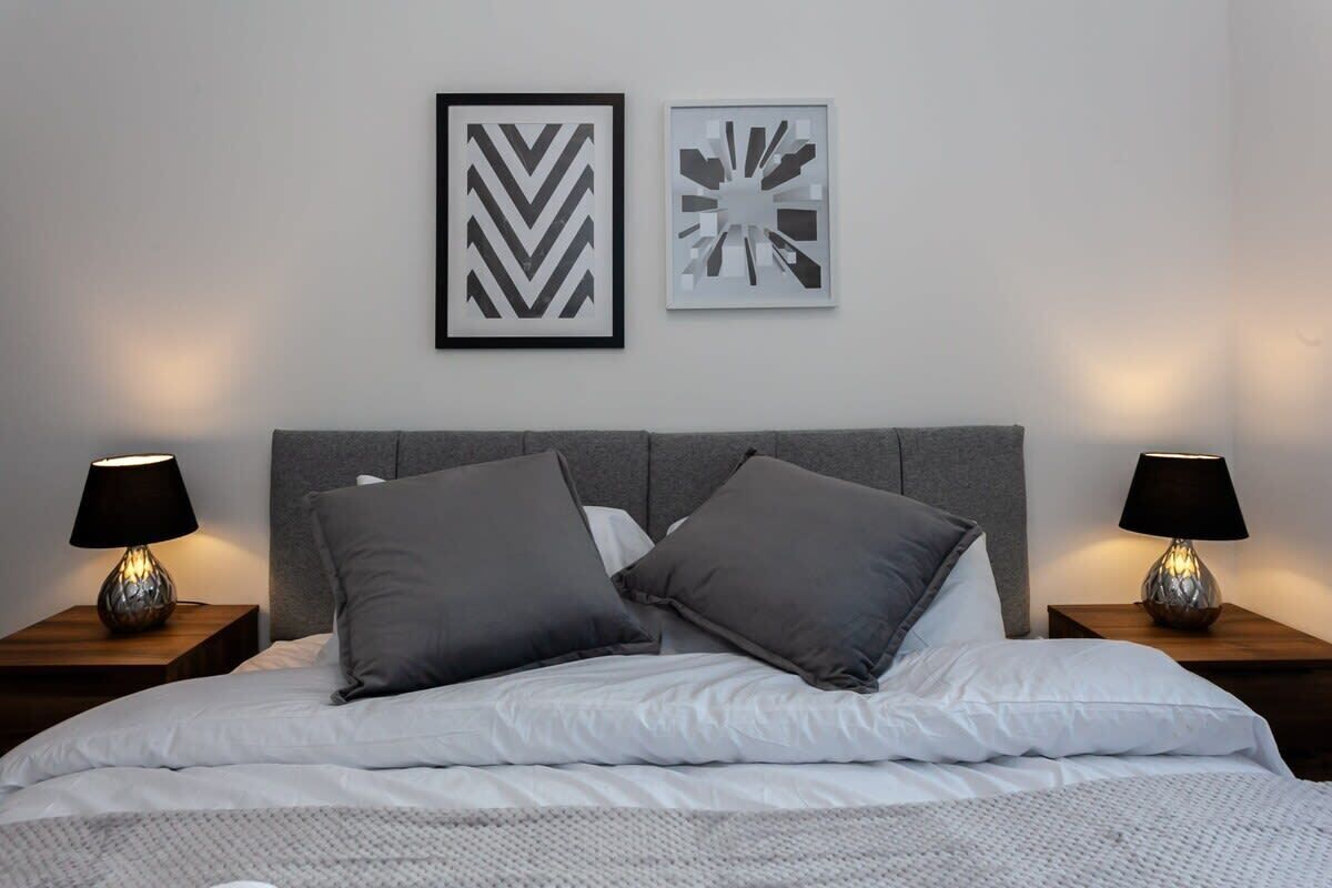 1 chambre, fer et planche à repasser, Wi-Fi, draps fournis